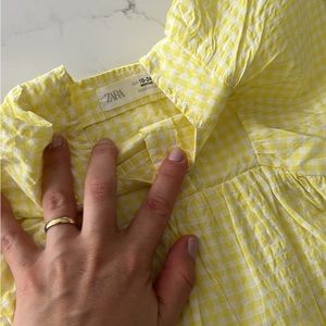 Zara t shirt 12-25 months